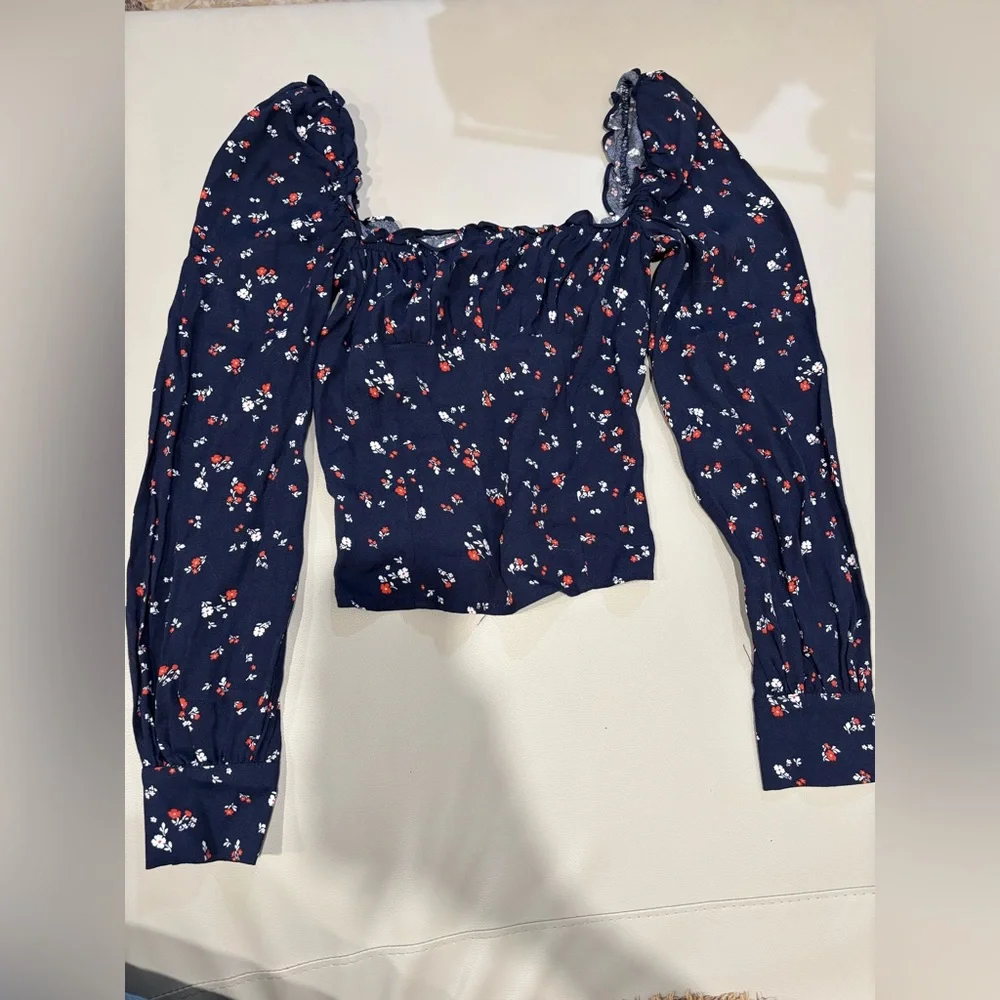 Reformation Top - Picture 1 of 4